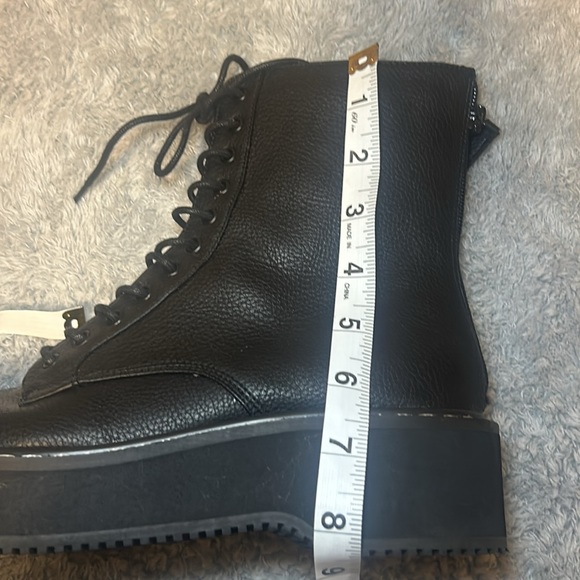 Like New!!Kendall & Kyle Women’s Hunt2 Combat Boots Black ,Size 7.5M - Picture 16 of 16